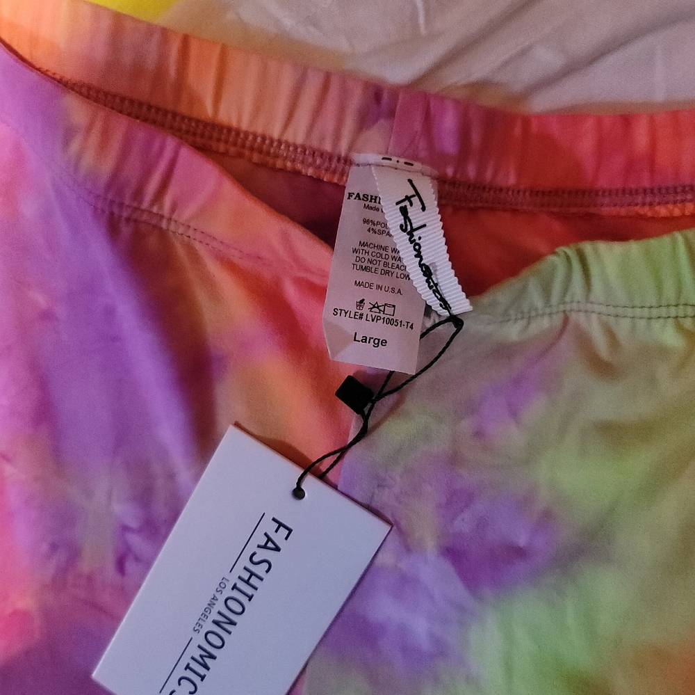 “TRIPPY TIE-DYE” Bell Bottom Flares - Picture 4 of 9